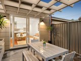 https://images.listonce.com.au/custom/160x/listings/17-raglan-street-port-melbourne-vic-3207/294/01087294_img_03.jpg?L8_bwPacepM