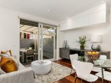 https://images.listonce.com.au/custom/160x/listings/17-raglan-street-port-melbourne-vic-3207/294/01087294_img_07.jpg?JJlRKJChHbU