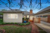 https://images.listonce.com.au/custom/160x/listings/17-rebecca-road-malvern-east-vic-3145/434/00816434_img_02.jpg?2PoiH3gb1YU