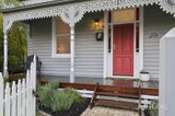 https://images.listonce.com.au/custom/160x/listings/17-rice-street-ballarat-east-vic-3350/766/01900766_img_07.jpg?Qs49MxAmWOQ