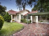 https://images.listonce.com.au/custom/160x/listings/17-riddell-parade-elsternwick-vic-3185/855/01087855_img_01.jpg?qepNb0ZtSC0