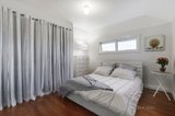 https://images.listonce.com.au/custom/160x/listings/17-rose-street-bentleigh-vic-3204/782/00727782_img_06.jpg?FnawoCmeWIQ