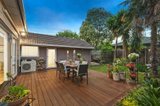 https://images.listonce.com.au/custom/160x/listings/17-rose-street-bentleigh-vic-3204/782/00727782_img_08.jpg?QKW5HcAIO58