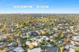 https://images.listonce.com.au/custom/160x/listings/17-rowan-court-belmont-vic-3216/879/01908879_img_19.jpg?c2ipNVfrA-o