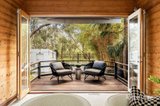 https://images.listonce.com.au/custom/160x/listings/17-rucker-street-northcote-vic-3070/655/01988655_img_07.jpg?SvppwM3c8Lc