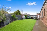 https://images.listonce.com.au/custom/160x/listings/17-selma-close-lynbrook-vic-3975/308/01536308_img_20.jpg?GxdyqMN-lH8