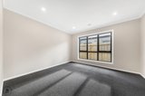 https://images.listonce.com.au/custom/160x/listings/17-sevenhill-drive-mount-duneed-vic-3217/338/01900338_img_09.jpg?dv0sYxh-RJ4