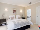 https://images.listonce.com.au/custom/160x/listings/17-shadi-rise-yarra-glen-vic-3775/533/01529533_img_03.jpg?pAMNLbUGGjc