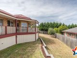 https://images.listonce.com.au/custom/160x/listings/17-shadi-rise-yarra-glen-vic-3775/533/01529533_img_20.jpg?Mc3hFpq1Hfc