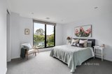 https://images.listonce.com.au/custom/160x/listings/17-shaftesbury-avenue-malvern-vic-3144/370/01584370_img_13.jpg?_L3LyDP96TM