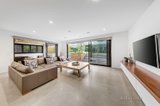 https://images.listonce.com.au/custom/160x/listings/17-shaftesbury-avenue-malvern-vic-3144/954/00397954_img_03.jpg?T2FrN9N76EQ