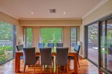 https://images.listonce.com.au/custom/160x/listings/17-sherwood-road-mount-waverley-vic-3149/377/01921377_img_05.jpg?vo3n5z7bQ6c