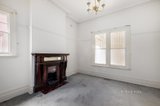 https://images.listonce.com.au/custom/160x/listings/17-simpson-street-east-melbourne-vic-3002/739/01636739_img_07.jpg?I7WEQ-d9-wU