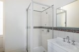 https://images.listonce.com.au/custom/160x/listings/17-simpson-street-east-melbourne-vic-3002/739/01636739_img_13.jpg?647M6aGhDDU