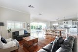 https://images.listonce.com.au/custom/160x/listings/17-somers-street-bentleigh-vic-3204/033/01016033_img_06.jpg?QHSHoJFvOQc