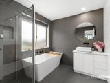 https://images.listonce.com.au/custom/160x/listings/17-spicer-boulevard-altona-meadows-vic-3028/592/01203592_img_11.jpg?IkDBbp6zmng