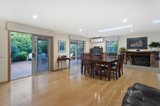 https://images.listonce.com.au/custom/160x/listings/17-st-ives-court-croydon-hills-vic-3136/889/01014889_img_04.jpg?JSmo3IRC_WI