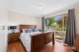 https://images.listonce.com.au/custom/160x/listings/17-stanhope-street-daylesford-vic-3460/823/01822823_img_05.jpg?CNen0SjnJOk