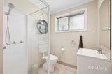 https://images.listonce.com.au/custom/160x/listings/17-stanhope-street-daylesford-vic-3460/823/01822823_img_07.jpg?EYZrVwwq6Lk