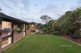 https://images.listonce.com.au/custom/160x/listings/17-stanton-crescent-rosanna-vic-3084/053/01547053_img_02.jpg?pkdWuwZbsUQ