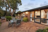 https://images.listonce.com.au/custom/160x/listings/17-stanton-crescent-rosanna-vic-3084/053/01547053_img_14.jpg?4isCLMr-Jew