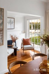 https://images.listonce.com.au/custom/160x/listings/17-stewart-street-brighton-vic-3186/998/01933998_img_22.jpg?hzlI1z66xeg