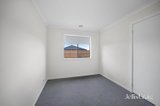 https://images.listonce.com.au/custom/160x/listings/17-sunpeaks-street-winter-valley-vic-3358/463/01978463_img_08.jpg?NetmZDTHI_0
