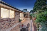 https://images.listonce.com.au/custom/160x/listings/17-templemore-drive-templestowe-vic-3106/354/01284354_img_11.jpg?Zgs5kqE0vZ0