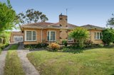 https://images.listonce.com.au/custom/160x/listings/17-the-highway-mount-waverley-vic-3149/226/01596226_img_02.jpg?eGiYa1g51J8