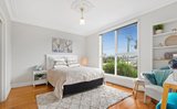 https://images.listonce.com.au/custom/160x/listings/17-the-wallaby-run-chirnside-park-vic-3116/842/01721842_img_07.jpg?isx-yHMUO-o