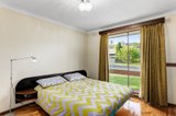 https://images.listonce.com.au/custom/160x/listings/17-thomas-street-doncaster-east-vic-3109/596/00139596_img_06.jpg?ZktUvBBJBh0