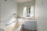 https://images.listonce.com.au/custom/160x/listings/17-thornton-street-bentleigh-east-vic-3165/180/00895180_img_07.jpg?RaM3DIhN0a4