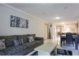 https://images.listonce.com.au/custom/160x/listings/17-thorpe-court-altona-meadows-vic-3028/962/01202962_img_04.jpg?XSJDvWHUpLE