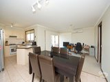https://images.listonce.com.au/custom/160x/listings/17-victoria-street-altona-meadows-vic-3028/606/01613606_img_03.jpg?td4jpmYXn0U