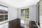 https://images.listonce.com.au/custom/160x/listings/17-view-street-surrey-hills-vic-3127/007/01779007_img_04.jpg?19OyjZ8t3JM