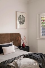https://images.listonce.com.au/custom/160x/listings/17-wales-street-brunswick-west-vic-3055/505/01862505_img_13.jpg?4u4rFtEFEcg