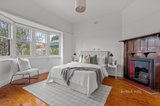https://images.listonce.com.au/custom/160x/listings/17-wallace-street-brunswick-west-vic-3055/191/01723191_img_02.jpg?oa1tXTfvIPc