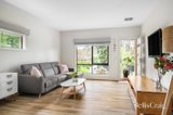 https://images.listonce.com.au/custom/160x/listings/17-walsh-street-eltham-vic-3095/904/01910904_img_03.jpg?bPzE58qo25Y