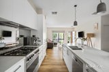 https://images.listonce.com.au/custom/160x/listings/17-walsh-street-eltham-vic-3095/904/01910904_img_04.jpg?fRcJtPzzKTQ