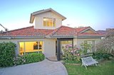 https://images.listonce.com.au/custom/160x/listings/17-wavell-street-bentleigh-vic-3204/216/01287216_img_01.jpg?Q61GYgZht7k