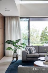 https://images.listonce.com.au/custom/160x/listings/17-whitelaw-court-eaglemont-vic-3084/566/01752566_img_04.jpg?KOOfJ2sAylo