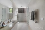 https://images.listonce.com.au/custom/160x/listings/17-whitelaw-court-eaglemont-vic-3084/566/01752566_img_16.jpg?9YoEOlCA3O8