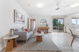 https://images.listonce.com.au/custom/160x/listings/17-wildwood-avenue-vermont-south-vic-3133/681/01888681_img_06.jpg?xmBF91bGiD8