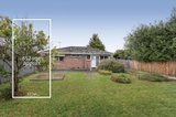 https://images.listonce.com.au/custom/160x/listings/17-winmalee-drive-glen-waverley-vic-3150/489/01423489_img_02.jpg?hPiSuneU4JU