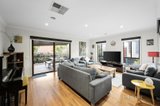 https://images.listonce.com.au/custom/160x/listings/17-wonga-mews-wonga-park-vic-3115/321/01303321_img_05.jpg?ymSpGpgqwnk