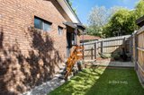 https://images.listonce.com.au/custom/160x/listings/17-woodland-grove-briar-hill-vic-3088/776/01494776_img_09.jpg?QCoCv_WRDnw