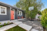 https://images.listonce.com.au/custom/160x/listings/17-wrights-terrace-prahran-vic-3181/624/01705624_img_05.jpg?qOYmIpgh_0A