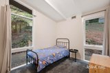 https://images.listonce.com.au/custom/160x/listings/17-york-street-warburton-vic-3799/330/01982330_img_11.jpg?taDn8oGUX78
