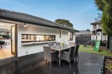 https://images.listonce.com.au/custom/160x/listings/17-yvonne-avenue-croydon-south-vic-3136/981/01439981_img_12.jpg?1XUnym_jjzA