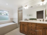 https://images.listonce.com.au/custom/160x/listings/170-brysons-road-warranwood-vic-3134/943/00980943_img_10.jpg?D2EYAMTUSwk